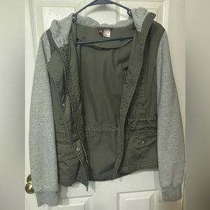 Divided jacket